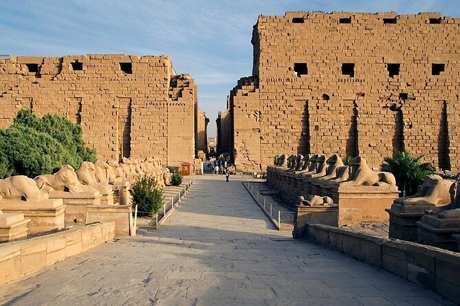 3 Days: Aswan, Abu simble,Air Balloon,Luxor, from Cairo by plane - Day three: a sunrise balloon flight over Luxor