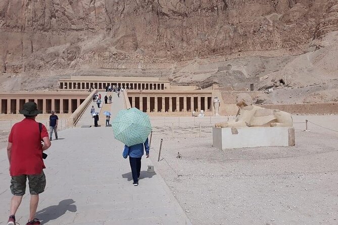 3 Days: Aswan, Abu simble,Air Balloon,Luxor, from Cairo by plane - Hatshepsut’s temple below the cliffs