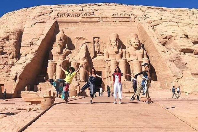 3 Days Private Tour to Abu Simble, Balloon Ride, Aswan and Luxor - Day 2: Making the long trip to Abu Simbel