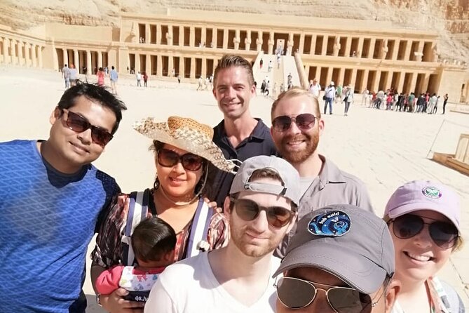 4-Day Nile Cruise sails Aswan to Luxor&Abu Simbel.Hot air Balloon - The ship, meals, and guide service