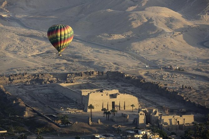 4 Days 3 Nights Cruise From Aswan To Luxor (Abu Simbel&Hot Air Balloon) - A Nile cruise that connects Aswan and Luxor
