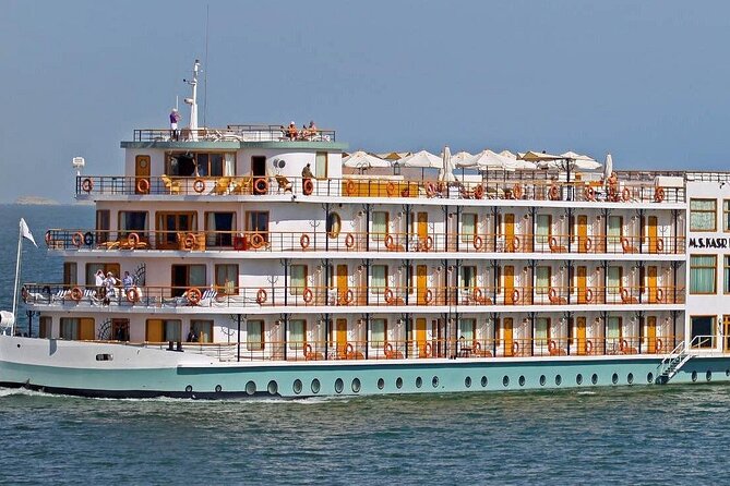 4-Days Aswan sails Nile Cruise Luxor &Abu Simbel.Hot air Balloon - Night trains from Cairo: practical, not polished