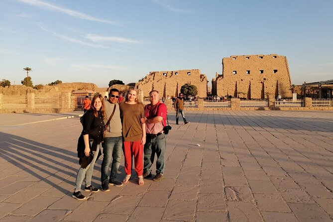 4 Days Nile cruise Aswan to Luxor & Abu Simbel. Hot air Balloon - Key points at a glance