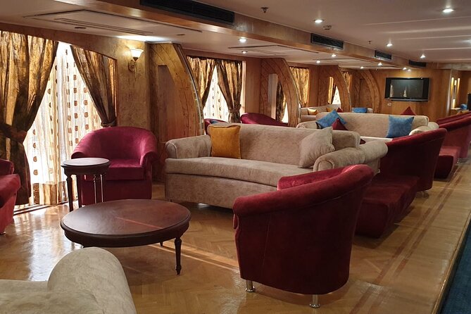 4-Days Nile Cruise From Aswan To Luxor Abu Simbel and Air Balloon - Day 1: High Dam, Philae, and your first night aboard