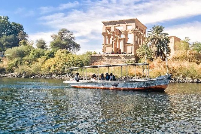 4 nights Luxor to Aswan Nile Cruise with Abu Simbel & Air Balloon - Day 4: the long road to Abu Simbel