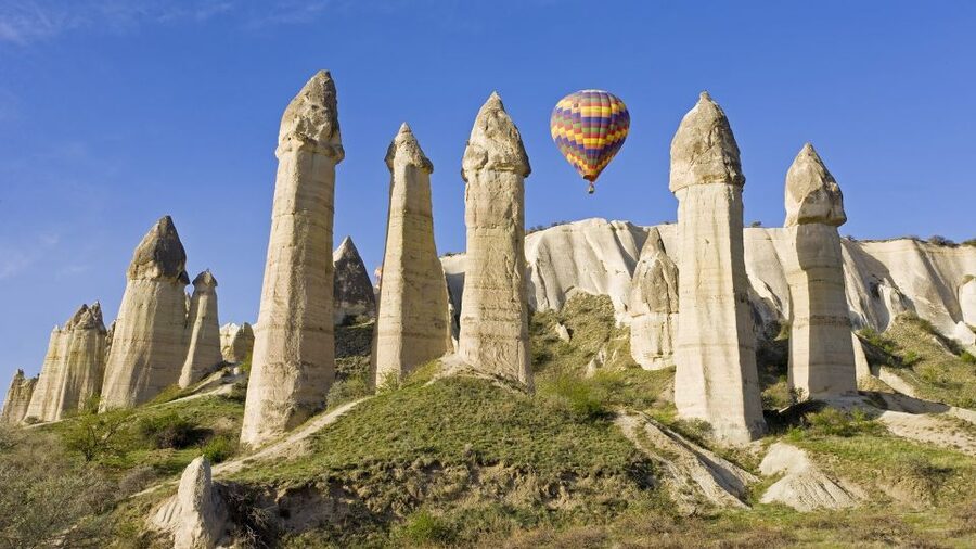 5 Days Istanbul to Cappadocia by Plane + Hot air Balloon - Day Three: Göreme, Zelve, and the Pottery Town of Avanos