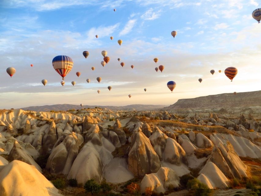 5 Days Istanbul to Cappadocia by Plane + Hot air Balloon - Göreme’s Painted Cave Churches
