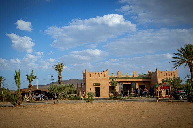 Air ballooning: Marrakech Desert and Atlas Views - Berber breakfast in a southern Moroccan kasbah