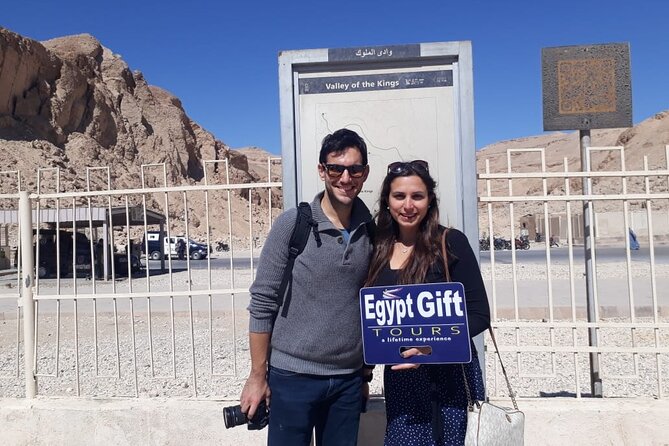 Amazing 2 Nights Cruise From Aswan to Luxor including Tours and Hot Air Balloon - Cruise timing, meals, and group size