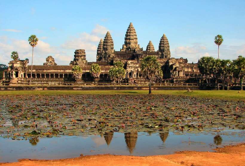 Angkor Wat: Small-Group Tour with Balloon Ride and Lunch - The tethered balloon: unusual views, uncertain timing