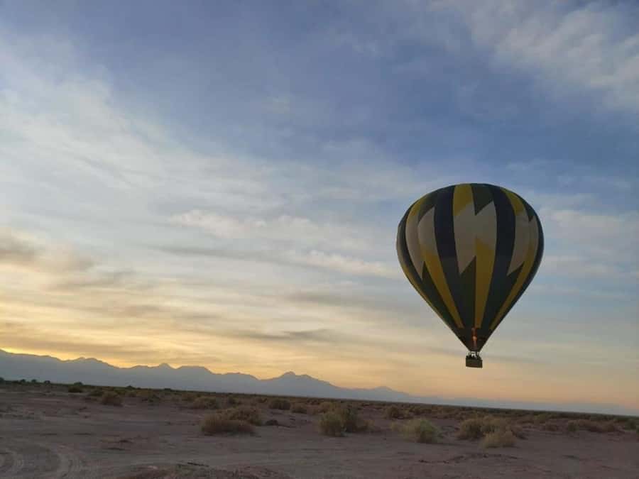 Atacama: San Pedro de Atacama Sunrise Hot Air Balloon Ride - A sunrise above the driest desert