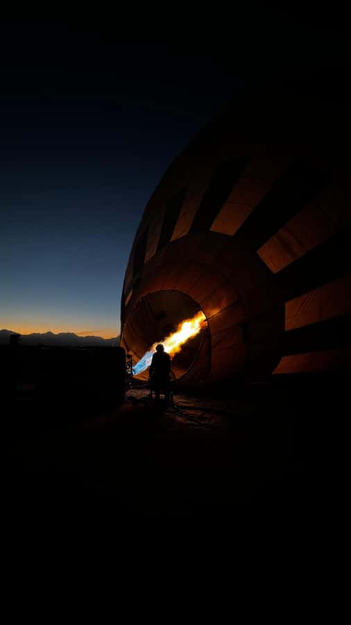 Atacama: San Pedro de Atacama Sunrise Hot Air Balloon Ride - The basket, takeoff, and safety details