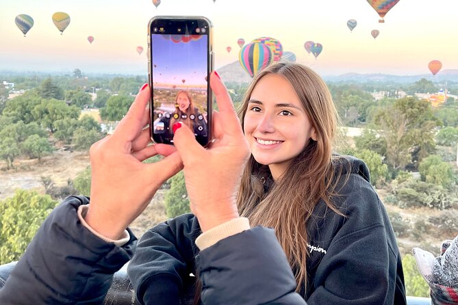 Balloon Flight and Teotihuacan Tour w/Breakfast from Mexico City - Breakfast inside La Gruta or La Cueva