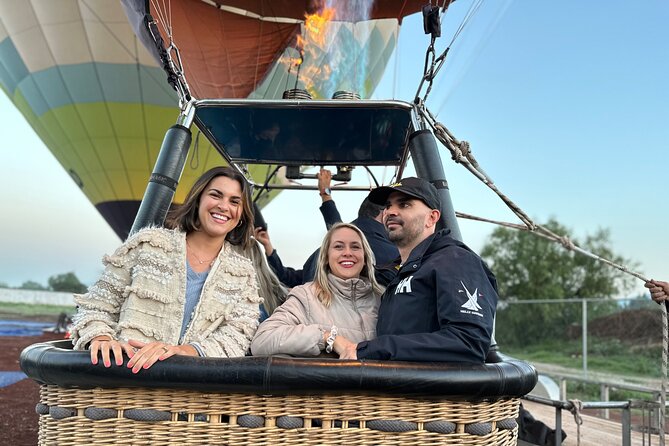 Balloon Flight + Breakfast in a cave + Pick up CDMX + Pyramids - Pulque, maguey, and the souvenir stop