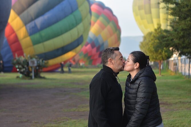 Balloon Flight + Breakfast in a cave + Pick up CDMX + Pyramids - Breakfast in a cave, with important package details