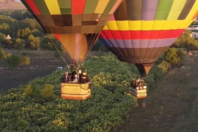 Balloon flight + pick up in CDMX + Breakfast in Cave + Pyramids - Obsidian, agave, and the sales stop