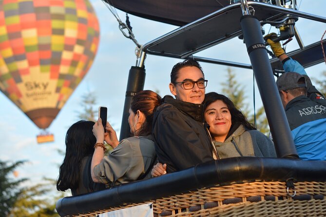 Balloon Flight with Breakfast in Cave and Pyramids of Teotihuacan - Breakfast beneath the cave