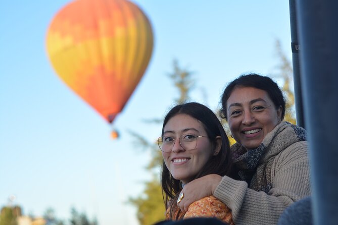 Balloon Flight with Breakfast in Cave and Pyramids of Teotihuacan - Coffee, cookies, and the wait for takeoff