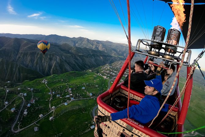 Balloon ride Skyball - Free GoPro photos and videos add real value