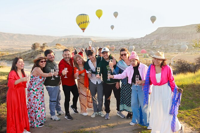 Balloons watching Tour w/ PickUp, Breakfast - The early start and group rhythm