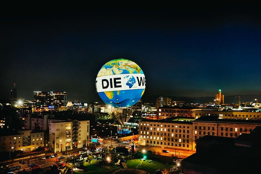 Berlin: Ticket for World Balloon with Perfect View - Weather is the decision that matters most