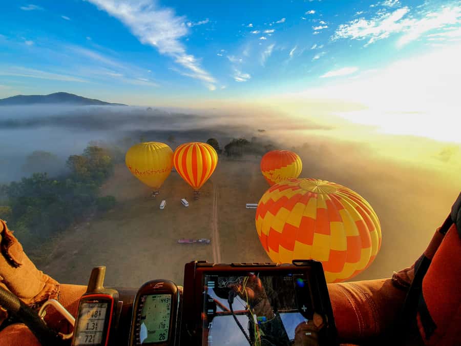 Brisbane: Hot Air Balloon Flight with Vineyard Breakfast - Breakfast at O’Reilly’s Canungra Valley Vineyards