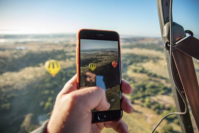 Brisbane's closest Hot Air Balloon Flights - City & Country views - 1 hr flight! - Is the $355.04 price fair?