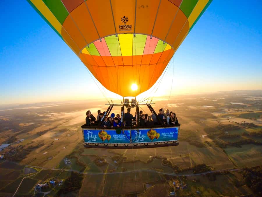 Byron Bay: Sunrise Hot Air Balloon Flight with Breakfast - Key points to know before booking