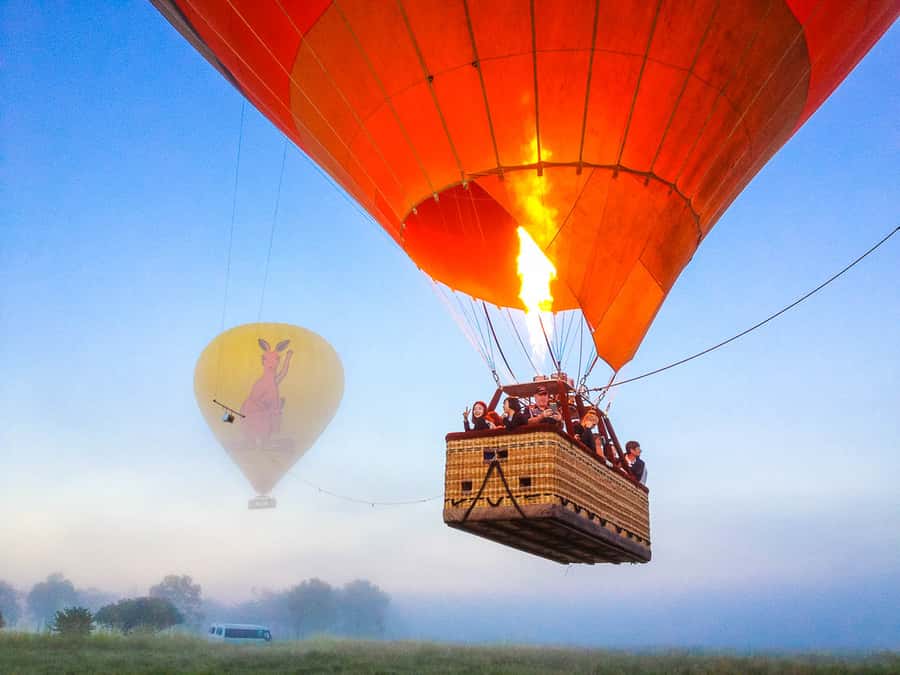 Cairns: Hot Air Balloon Flight with Transfers - A sunrise flight above the Atherton Tablelands