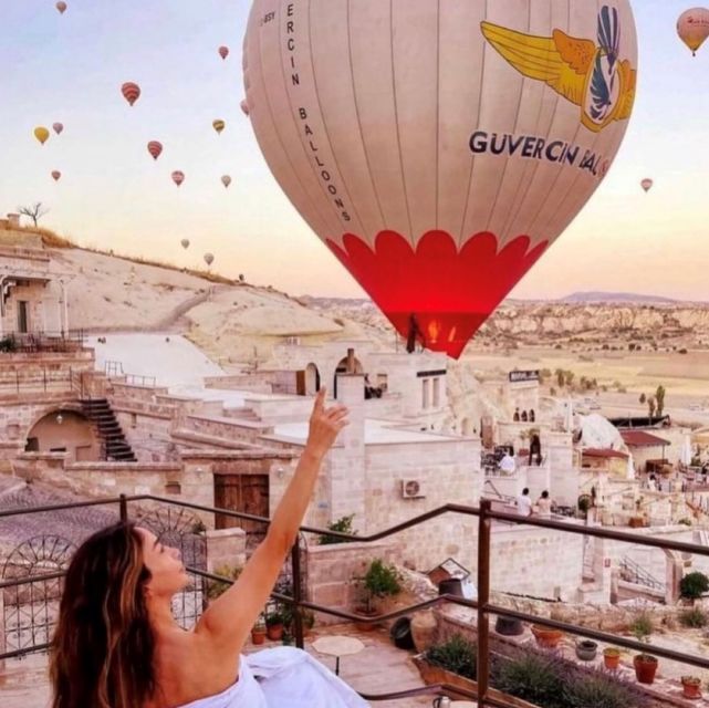 Cappadocia: Fairy Chimneys Sunrise Hot Air Balloon Flight - Safety, takeoff, and landing