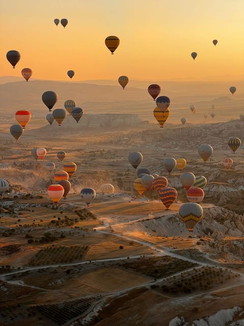 Cappadocia: Göreme Sunrise Hot Air Balloon Flight - The hour before sunrise: pickup, snacks, and preparation