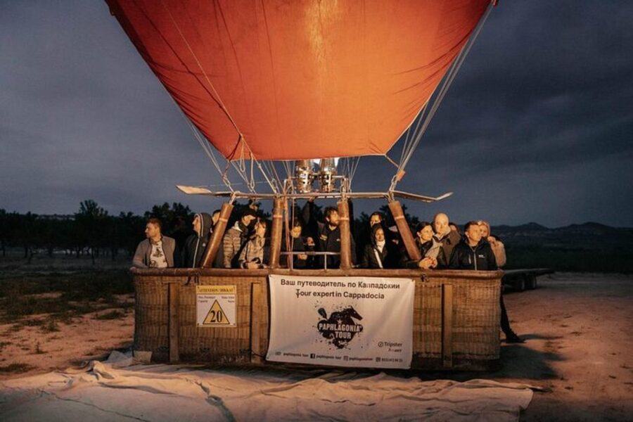 Cappadocia Hot Air Balloon Flight in Goreme Valley - One hour above the Red Valley and Uçhisar