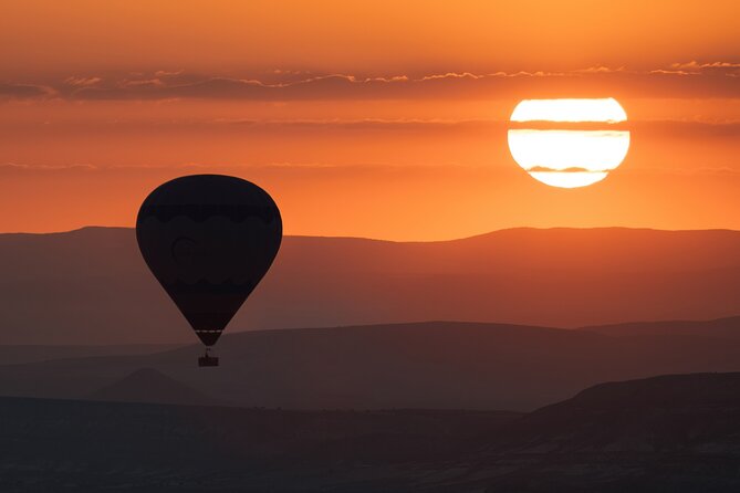 Cappadocia Hot Air Balloon Ride/ Turquaz Balloons - Who will enjoy this flight most