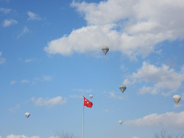 Cappadocia Hot Air Balloon Ride with Breakfast and Champagne - The pilot, safety, and language expectations