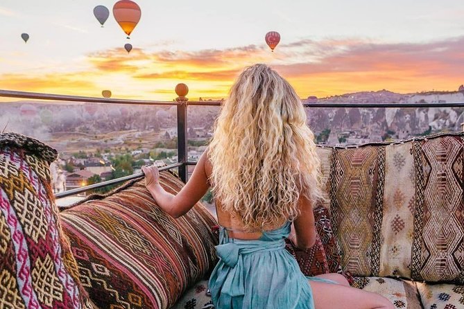 Cappadocia: Hot Air Balloon Tour - One hour above the fairy chimneys
