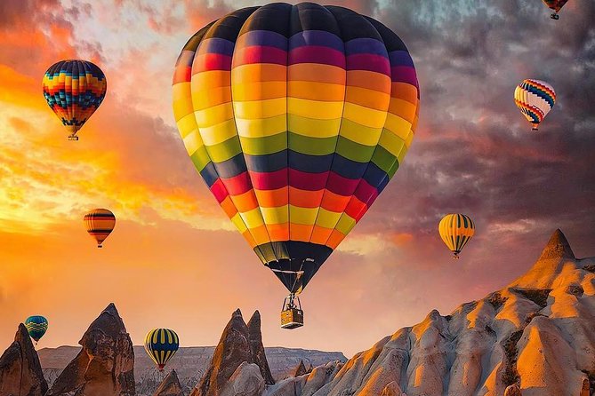 Cappadocia: Hot Air Balloon Tour - Landing, photos, and the return to Nevşehir