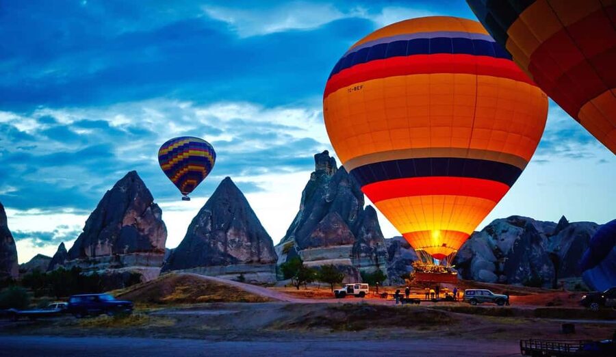 Cappadocia: Hot Air Balloon Watching & Sunrise Tour - The early pickup and launch site