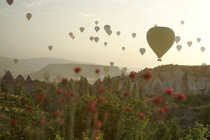 Cappadocia Hot Air Balloon with Pickup, Breakfast & Champagne - Dress for cold air, even in warm weather