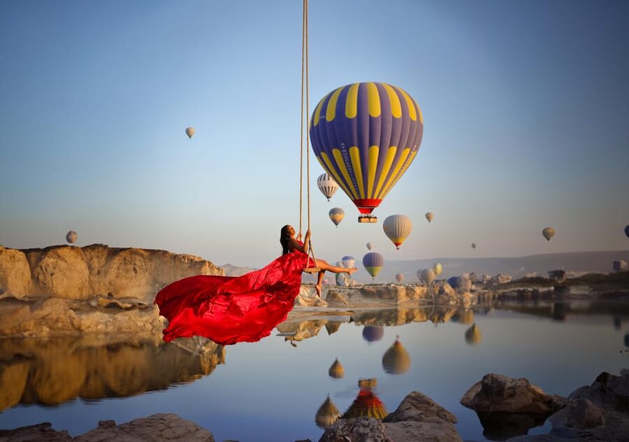 Cappadocia: Taking photo with Swing at hot air balloon view - What you receive after the shoot