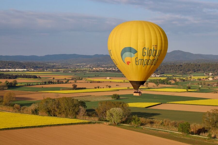 Costa Brava: Hot Air Balloon Flight - Shared - Medieval villages from a new angle