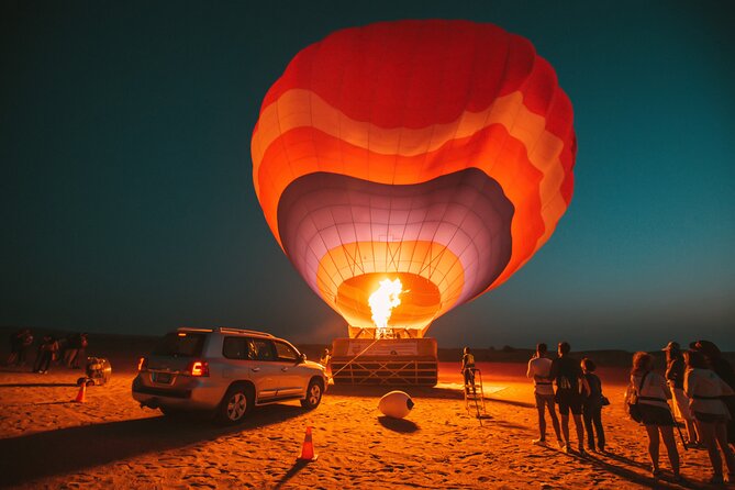 Deluxe Hot Air Balloon Ride with Breakfast & Flight Falcon Show - Sunrise above the Margham Desert