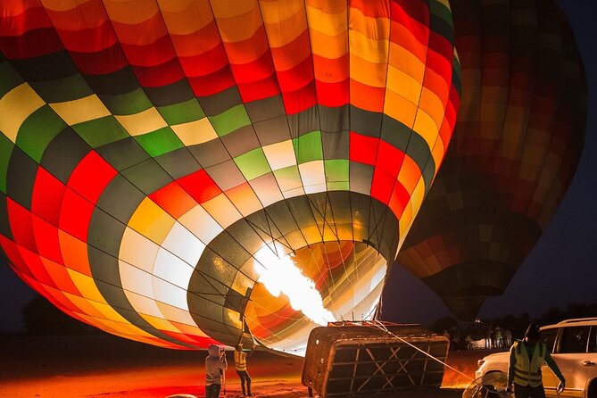 Dubai Hot Air Balloon Ride with Breakfast, Falconry & Camel Ride - Why the sunrise flight is the main event