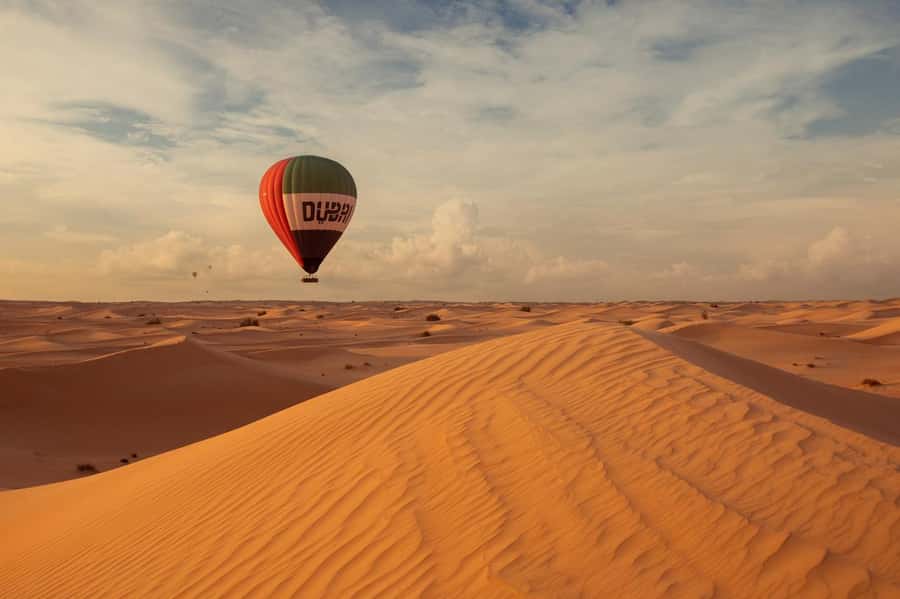 Dubai: Luxury Balloon Flight with Michelin-Curated Breakfast - Camel riding and the last look at the desert