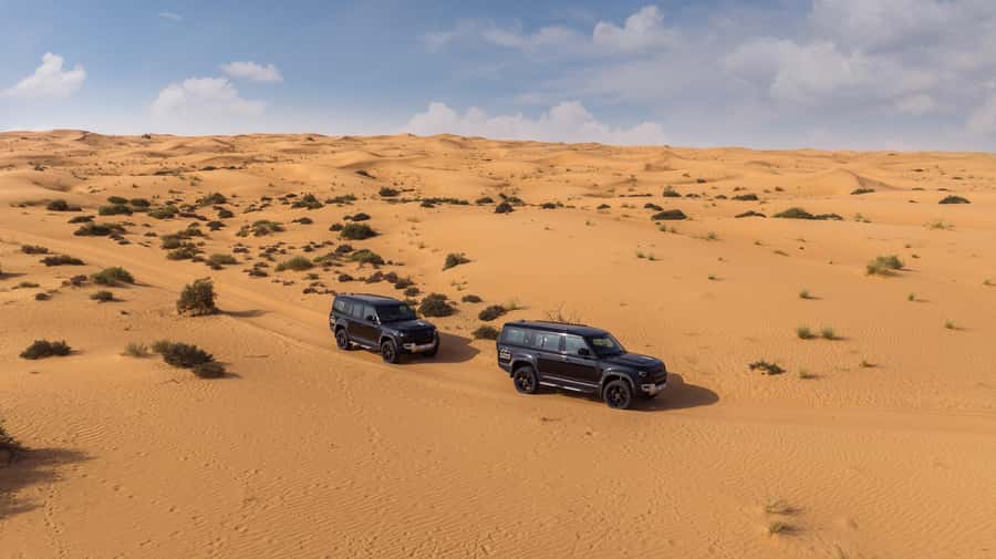 Dubai: Luxury Balloon Flight with Michelin-Curated Breakfast - Who should book this experience