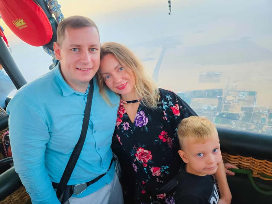 Dubai: Sunrise Hot Air Balloon Flight, Breakfast, Camel Ride - What the 45 to 60-minute balloon flight feels like