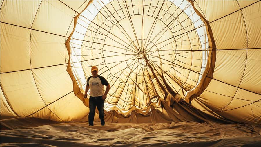 Dubai: Sunrise Hot Air Balloon Tour with E-Certificate - The views are the value at $272