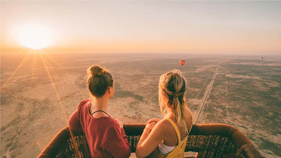 Dubai: Sunrise Hot Air Balloon Tour with E-Certificate - Who will enjoy this Dubai balloon flight?
