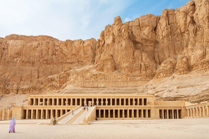 Enjoy 5 nights Cairo,Aswan,Luxor,Balloon,Nile cruise&Red sea from Cairo airport - Four destinations in six demanding days