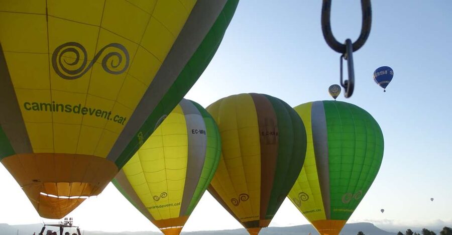European Balloon Festival: Hot Air Balloon Ride - Landing, cava, and the ride back