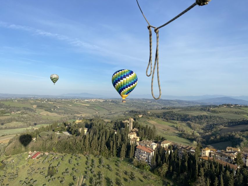 Exclusive Private Balloon Tour for 2 in Tuscany - Why a private balloon flight suits Tuscany